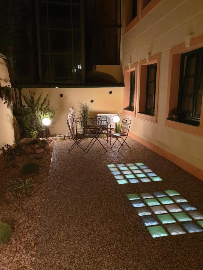 Hrnciarska Apartments 科希策 外观 照片